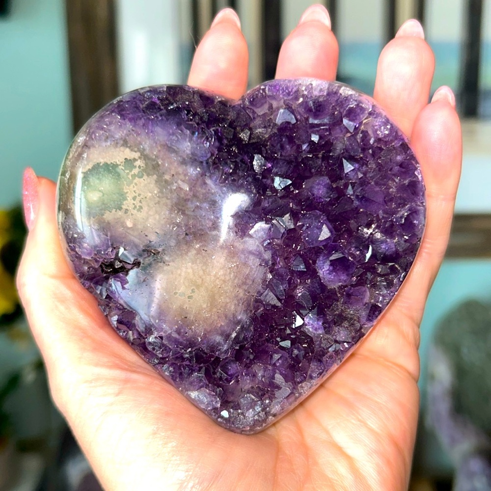 Juicy Amethyst Heart with Agate Eye